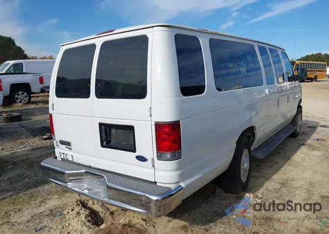 2006 Ford Econoline E350 Super Duty Wagon from USA, damaged, VIN 1FBSS31LX6DA23353